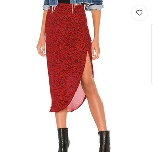 NWT BB Dakota skirt